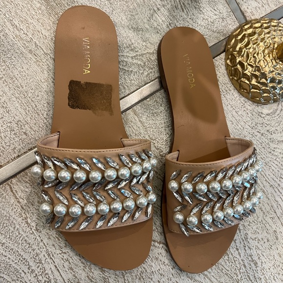 Embellished Pearly Slide Sandals 6.5 - Picture 4 of 5